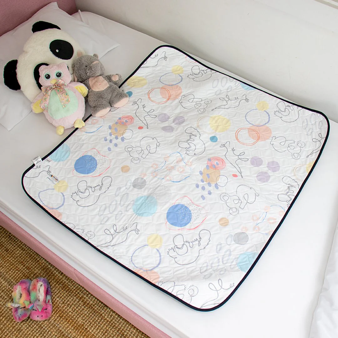 Universal Waterproof & Absorbent Pad - Image 5